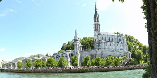 lourdes.jpg_1208964161