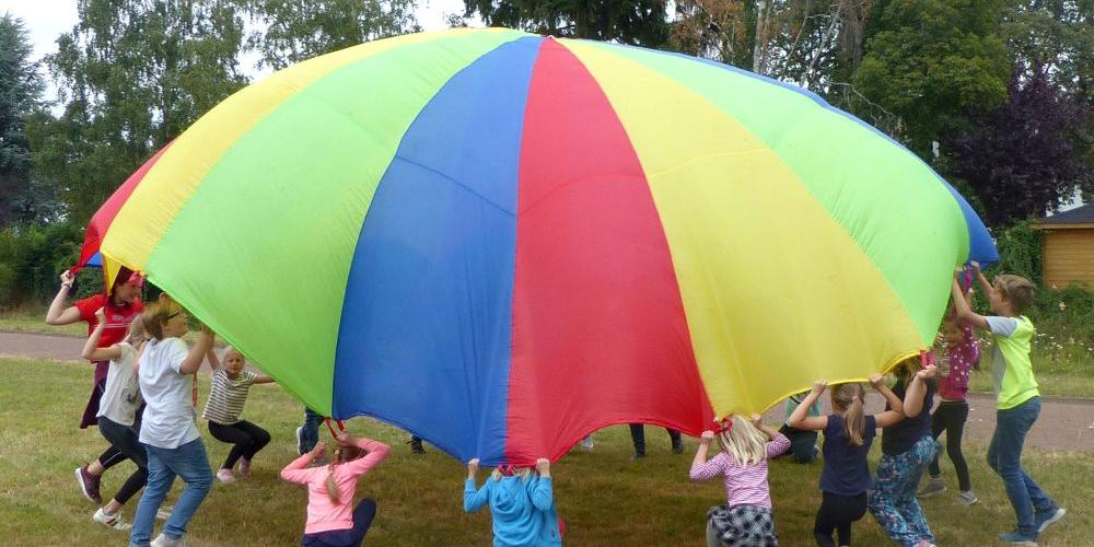 Themenbild Fallschirm